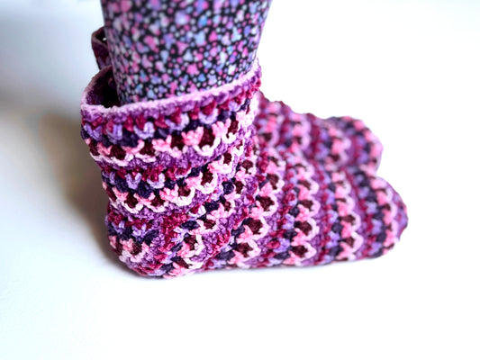 Crochet Kit: Confetti Socks
